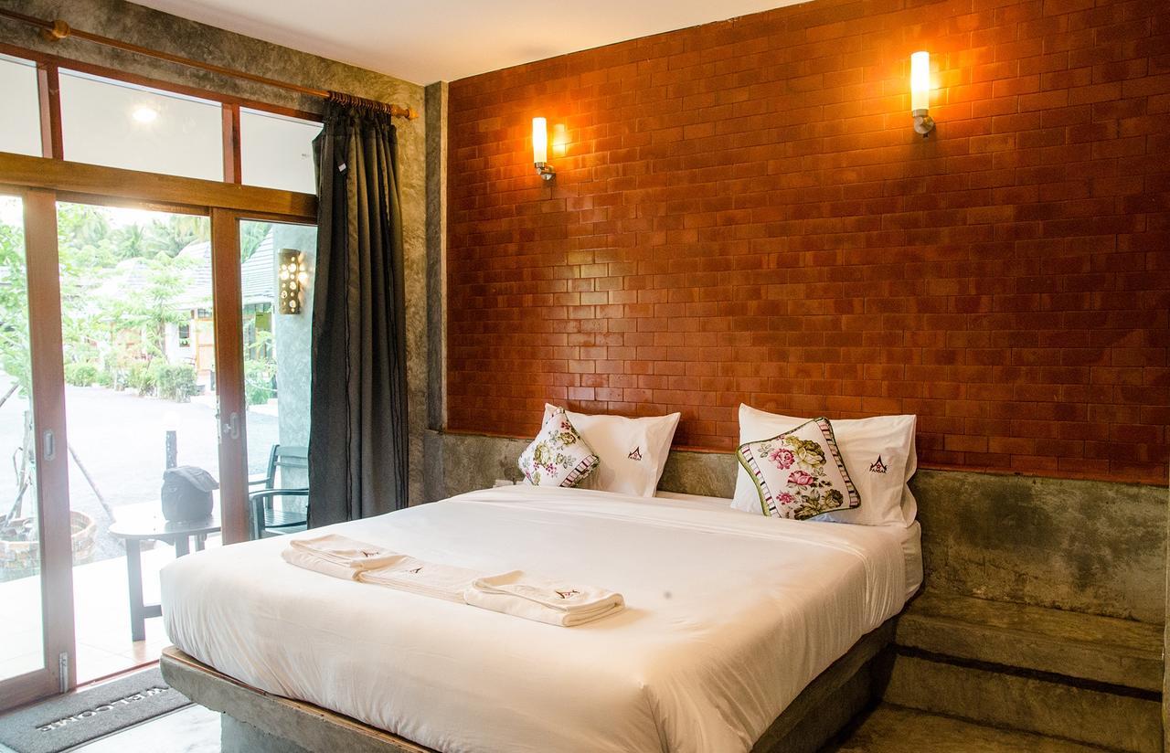 Ruean Thai Nai Bang By Pansak Resort Surat Thani Exterior foto