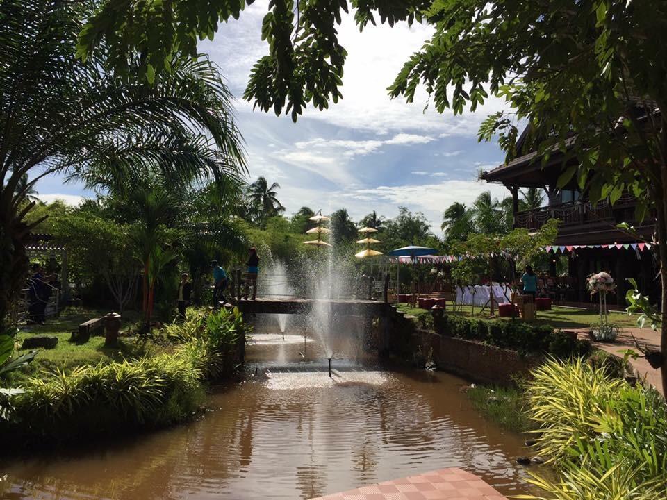 Ruean Thai Nai Bang By Pansak Resort Surat Thani Exterior foto